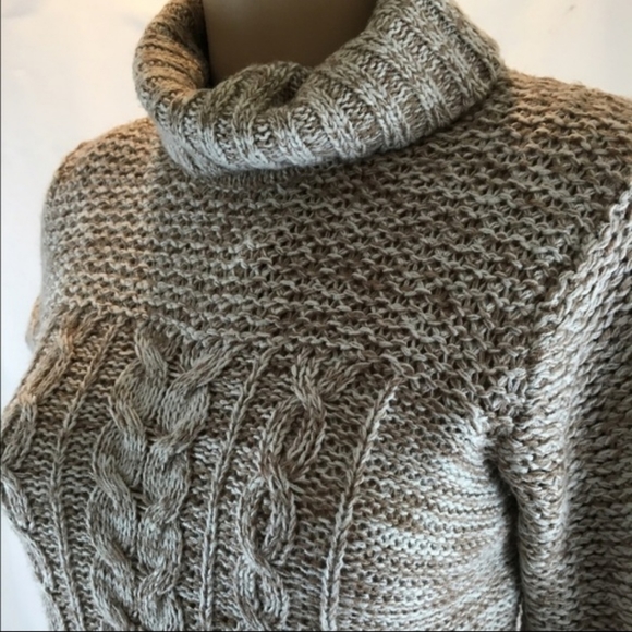 Planet Gold 3/4 Sleeve Sweater With Pockets - Picture 4 of 9